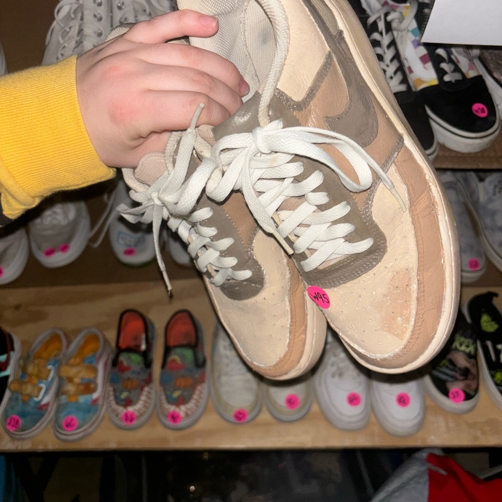 Custom Nikes - Picture 10 of 11